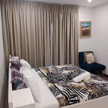 Riviera Residence By Cozy Accra Bagian luar foto