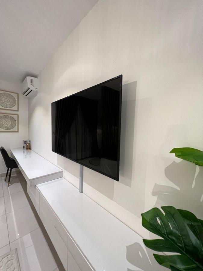 Riviera Residence By Cozy Accra Bagian luar foto